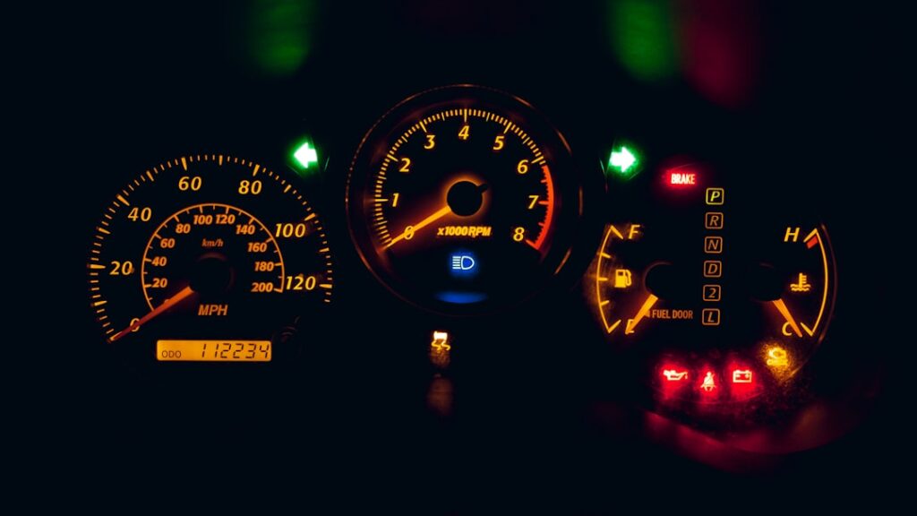 engine oil pressure sensor warning light dashboard